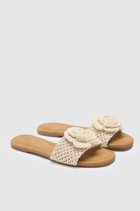 Crochet Flower Strap Sliders - Image 3