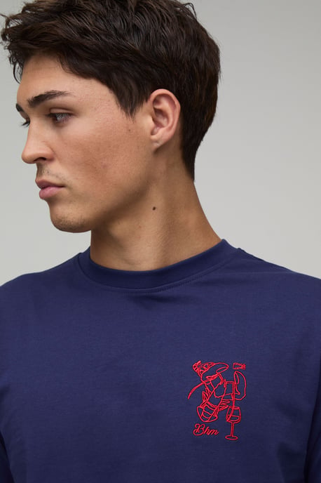 Regular Fit Lobster Embroidered T-Shirt & Regular Fit Short Set - Image 3