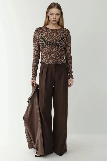 Patterned Crew Neck Top - Image 4