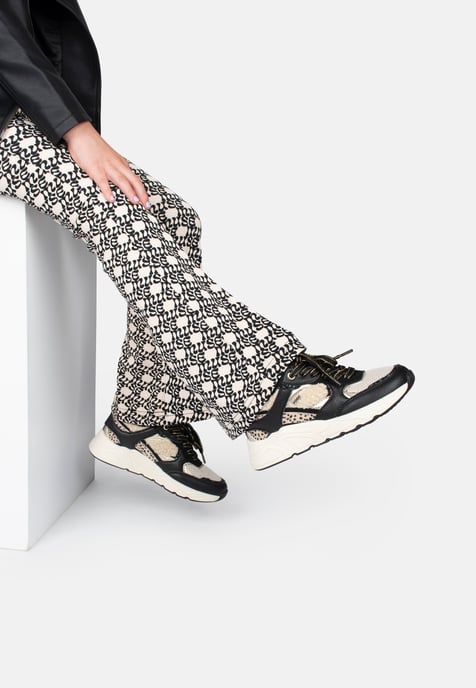 Minion Dames Sneakers - Image 6