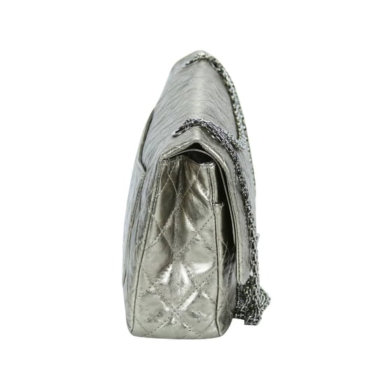 Chanel 2.55 Reissue Jumbo Gold Aged Calfskin Ruthenium - Image 5