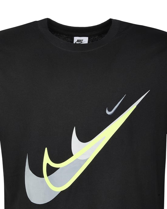 2 Pack Nike Sportswear Graphic T Shirt White/Black - Image 5