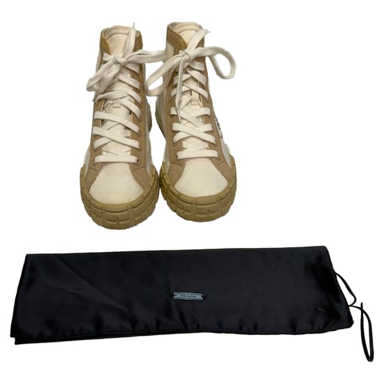 Prada Gabardine Hoge Sneakers in Witte Canvas - Image 3