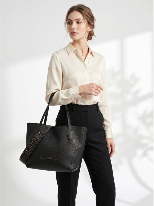 Custo Barcelona Handtas Women - Image 5