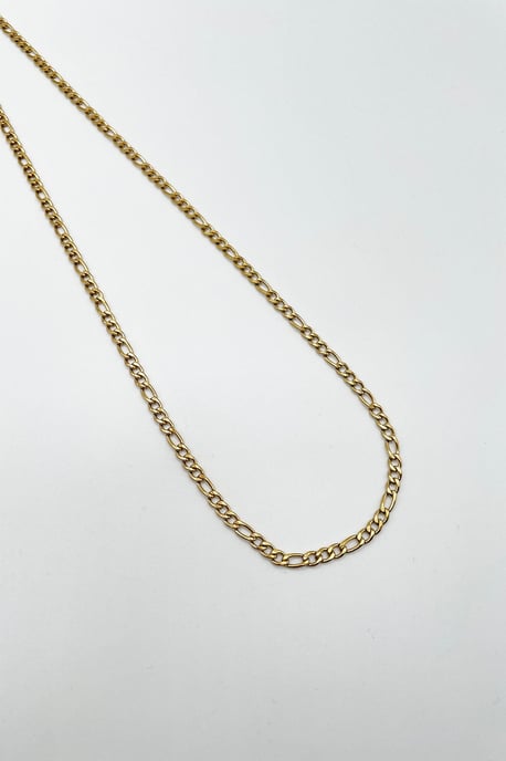 Figaro Chain Necklace in Gold - Image 3