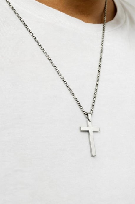 Cross Pendant Necklace in Silver - Image 2