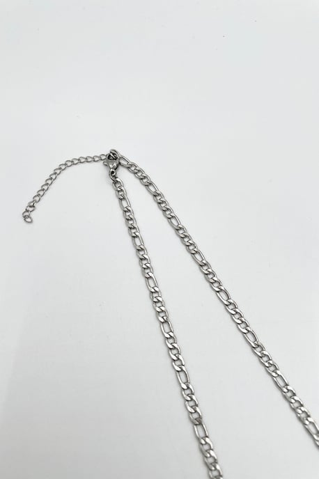 Figaro Chain Necklace in Silver - Image 5