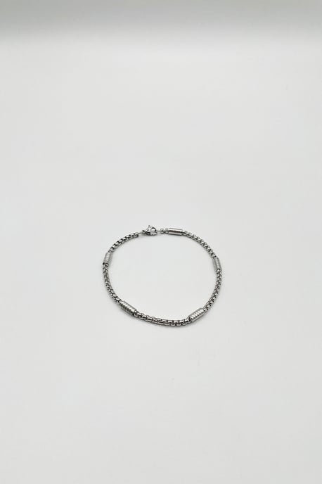 Bead Bracelet in Silver - Image 4