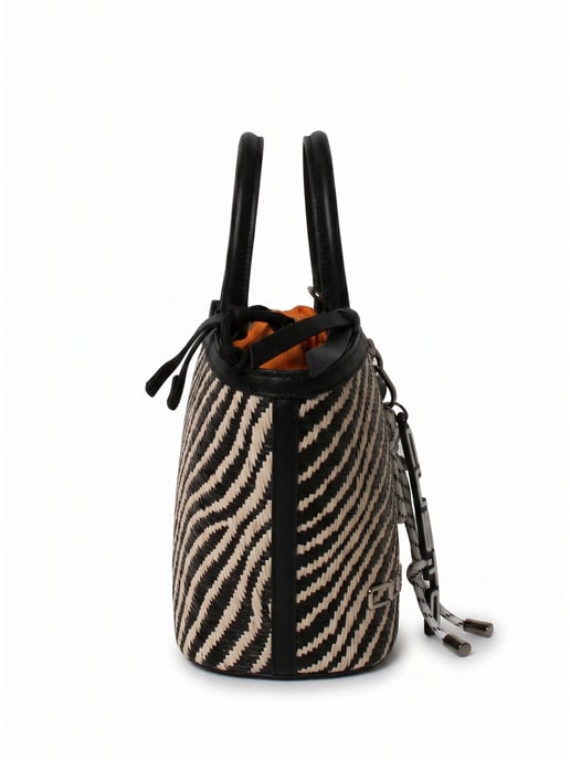 Custo Barcelona Handtas Women - Image 3