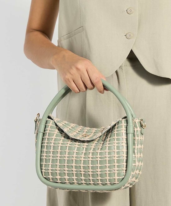 Dune Accessories Dinideliberate - Mini Woven Grab Bag - Image 2