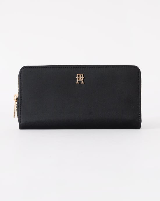 Popette Large Zip Bag in Black - Image 1