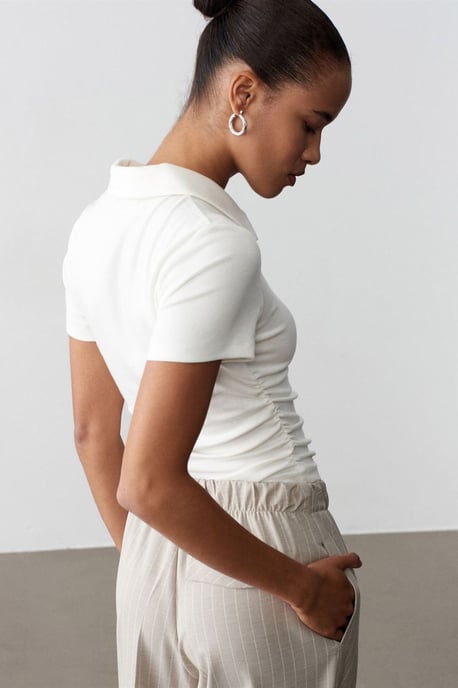 Dames Crop Slim Fit Polo T-shirt - Image 3