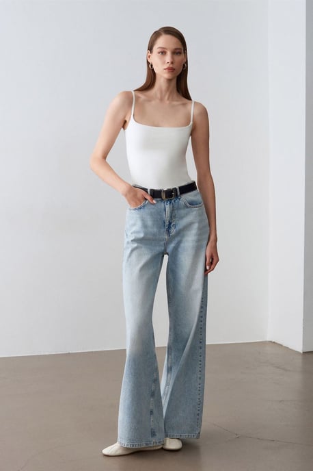 Slim Fit Fyrkantig Halsärmlös Blus - Image 4