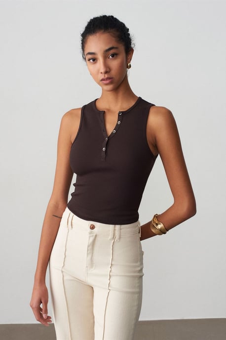 Women's Ribbed Cotton-Blend Crop Top - Image 4