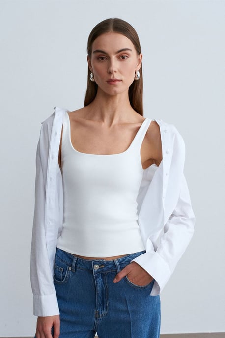Ribbed Square-neck Sleeveless Blouse - Image 3