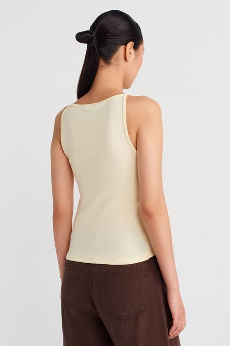 Ribbad Halterneck Slim-Fit Blus - Image 2