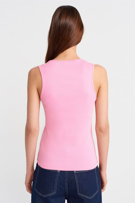 Cotton V-Neck Sleeveless Cami Blouse - Image 2