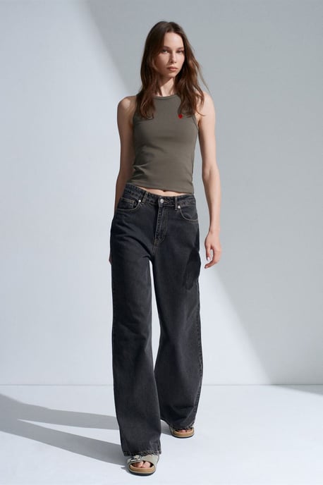 Geborduurd Mouwloos Slim-Fit Jersey Blouse - Image 4