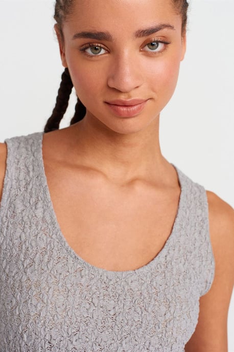 Texturerad Spets Peplum Blus - Image 3