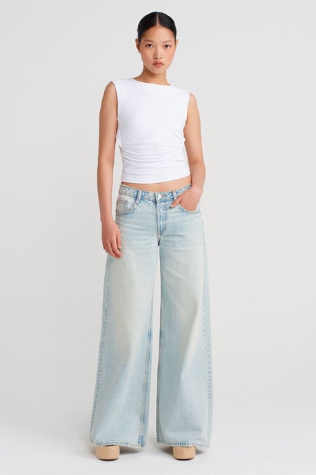 Dames Slim-fit Cut-out Crop Blouse - Image 3