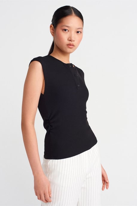 Sleeveless Ribbed Button-Front Blouse - Image 1