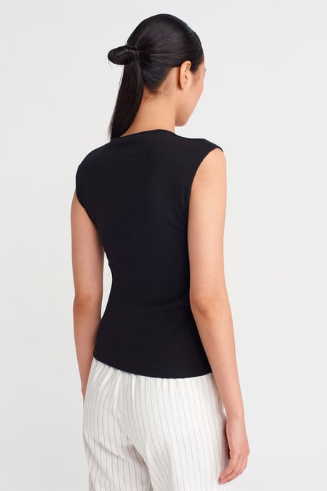 Sleeveless Ribbed Button-Front Blouse - Image 2