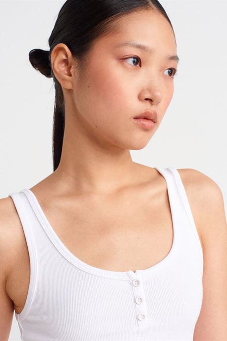 Slim Fit Crop Cami Blouse - Image 3