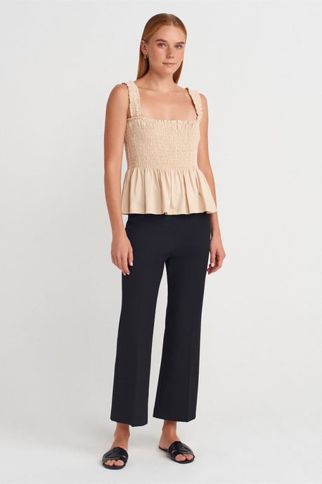 Square-Neck Frilly Sleeveless Blouse - Image 4