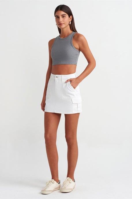 Kvinnors ribbad ärmlös crop top - Image 3