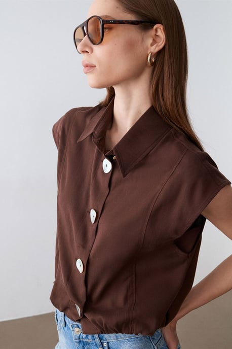 Mouwloze Tencel Crepe Blouse - Image 4