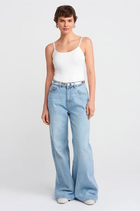 Slim Fit Mouwloze Cami Blouse - Image 3