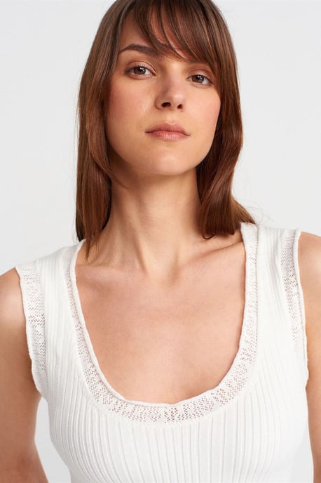 Ribbad ärmlös toppblus - Image 3