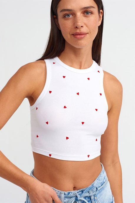 Kvinnors Ribbad Hjärtbroderad Crop Top - Image 3