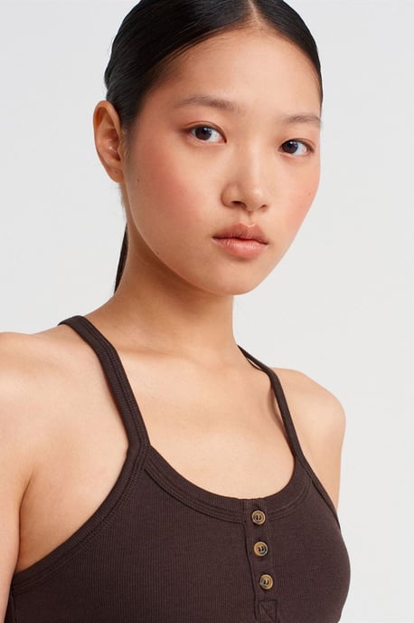 Slim Fit Ribbad Knitted Cami Blus - Image 4