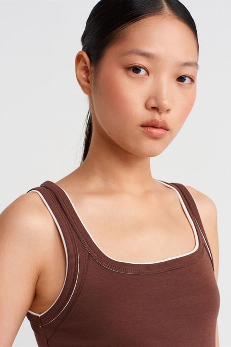 Kvinnors Ribbat Bomull Cami Blus - Image 4