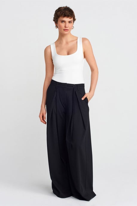 Mouwloze Blouse met Vierkante Halslijn in Slank Model - Image 3