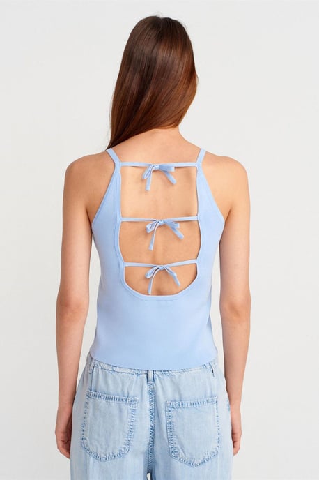 Slim Fit Halter Knit Blouse With Bow Detail - Image 2