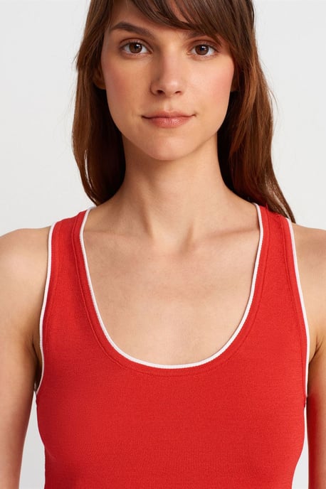 Slim Fit Ribbad Halterneck Blus - Image 3