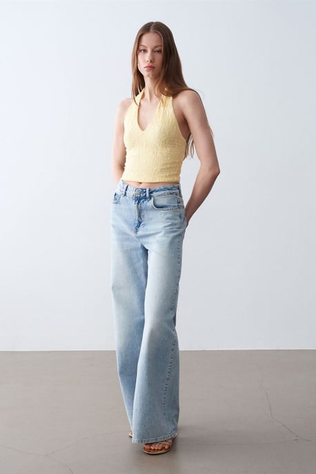 Dames Kant Halters Crop Blouse - Image 4