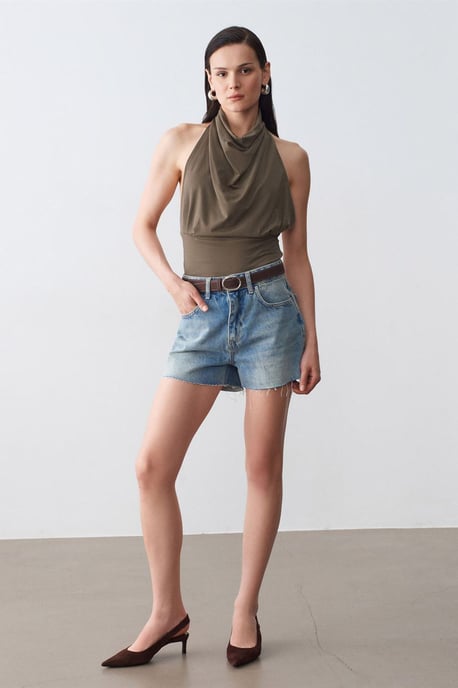Aansluitende Mouwloze Blouse met Colharmonika - Image 4