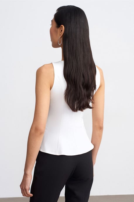 Fitted Mouwloze Crepe Peplum Blouse - Image 2