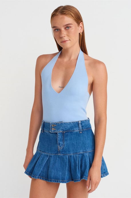 Slim Fit Halterneck Knit Blouse - Image 1
