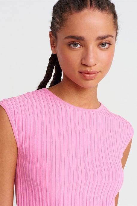 Ribbed Knit Crop Blouse - Image 3