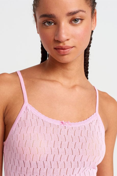 Getextureerde Crop Cami Blouse met Strikdetail - Image 3