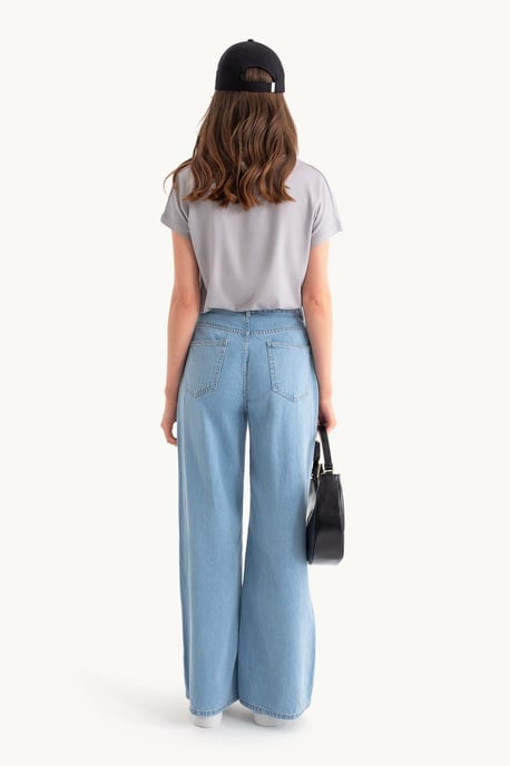 High Waist Super Wide Leg Jeans - Image 4