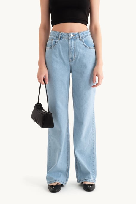 High-Waist Straight-Leg Jeans - Image 2