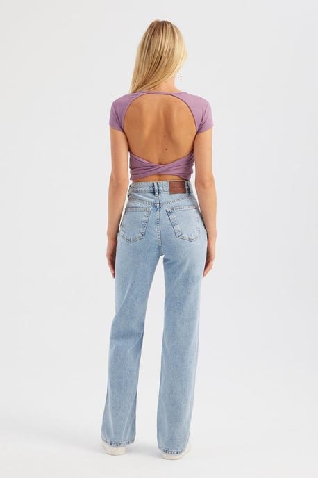 Ronde Hals Korte Mouwen Korte Crop Top met Kruisrug - Image 5