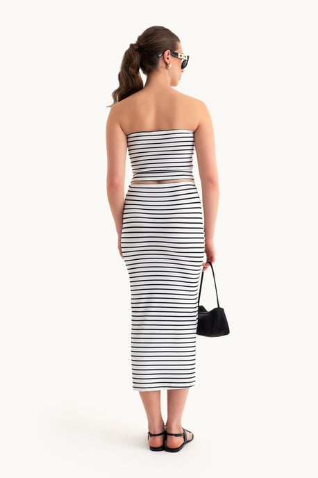 2 Pieces: Striped Strapless Crop top & Striped Mid Rise Midi Skirt - Image 4