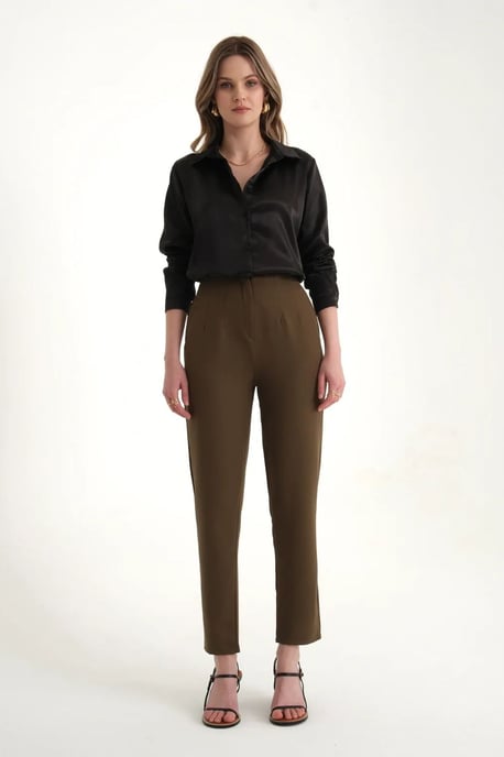 High Waist Carrot fit Trousers - Image 1