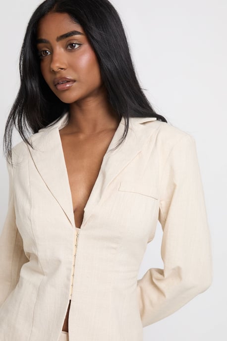 Linen Look Hook & Eye Blazer - Image 4